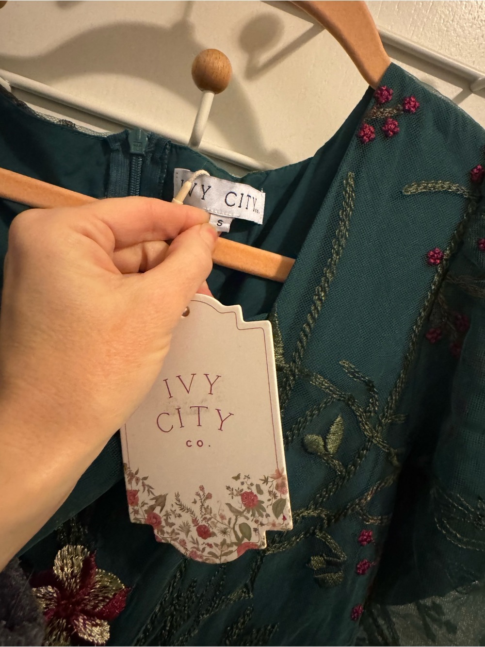Ivy City Co Teal Green Embroidered Floral Midi Dress - Picture 3 of 4